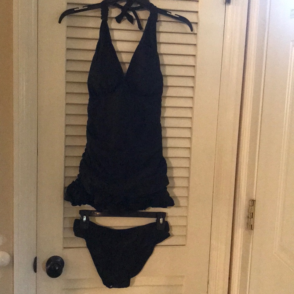 NWOT Black Halter V-Neck Swim Dress 2 piece